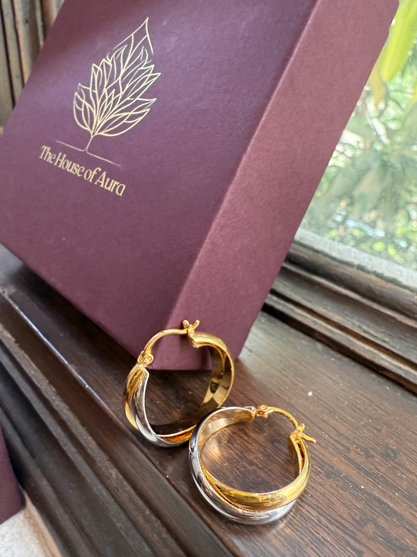 Dual Aura Hoops