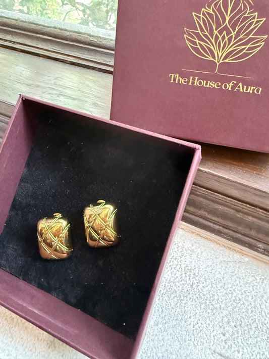 Criss-Cross Dome Studs