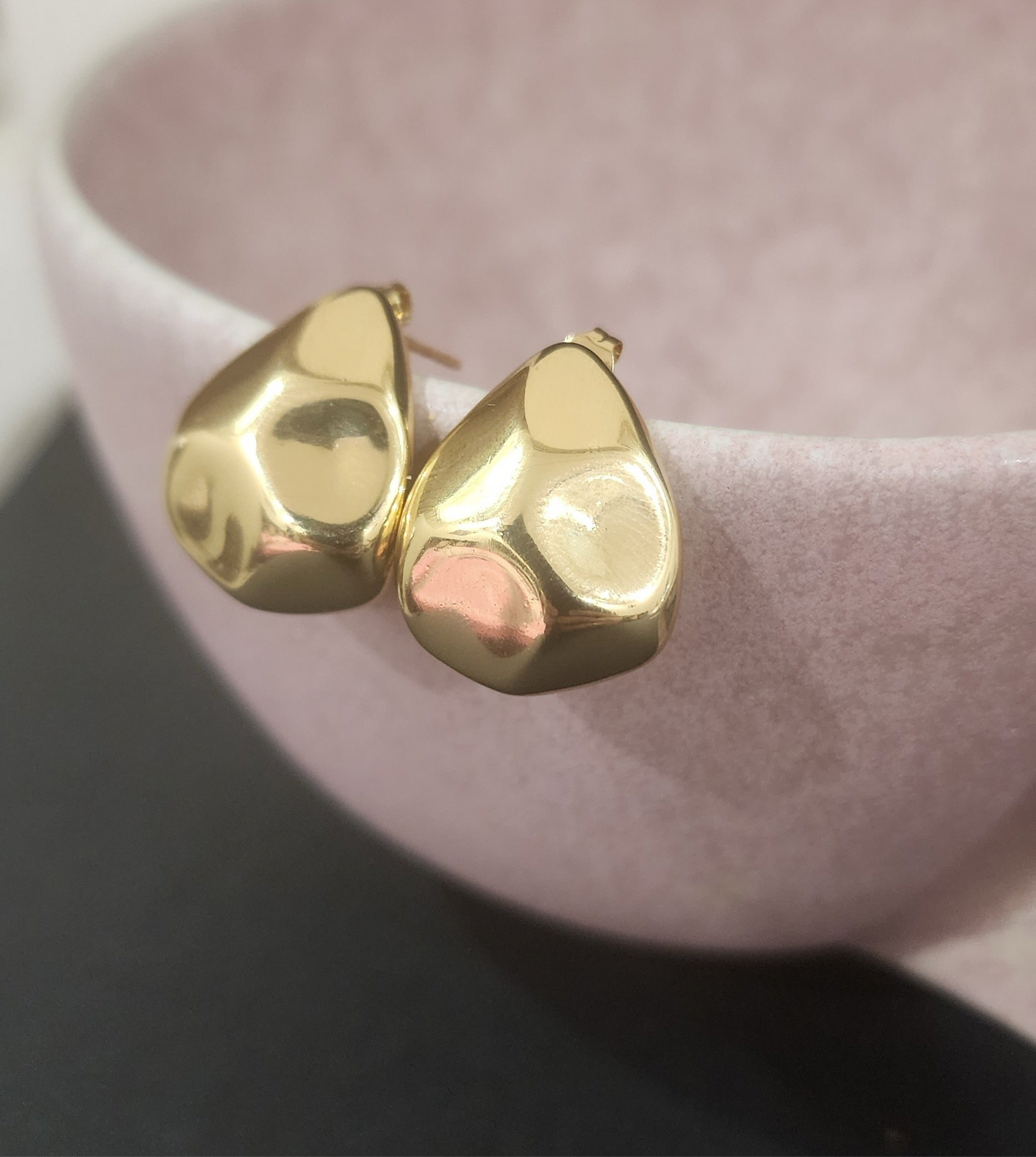 Turn Around Earrings