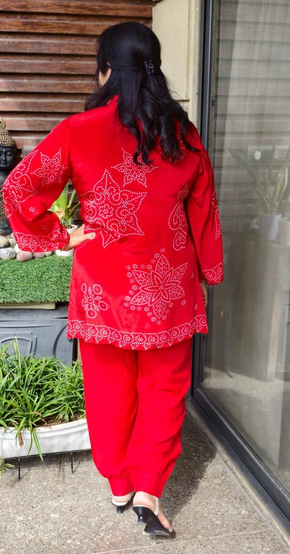 Laal Bandhani Co-ord - back view
