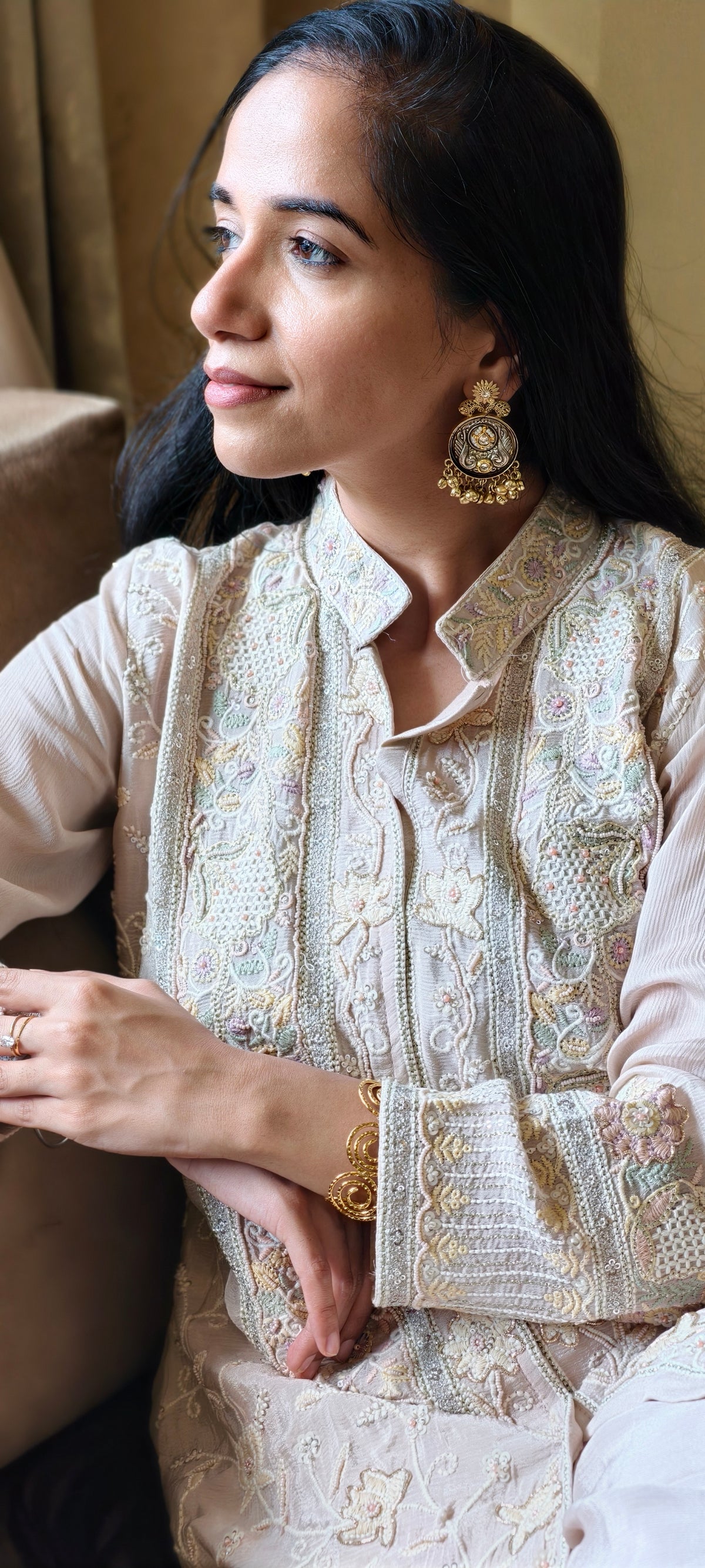 Close view of the collar, placket and embroidered sleeve cuff of the Sadaf Chikankari Co-ord