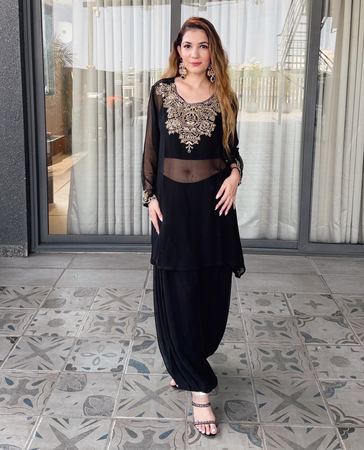 Syaahi Kundan Kaftan - full-length front view with asymmetric hem